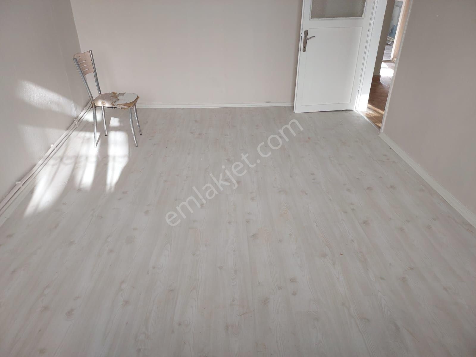 Fatih Kocamustafapaşa Sümbülefendi Buzpisti Spor Kompleksi Yanında Boş Arakat... - Görsel 15