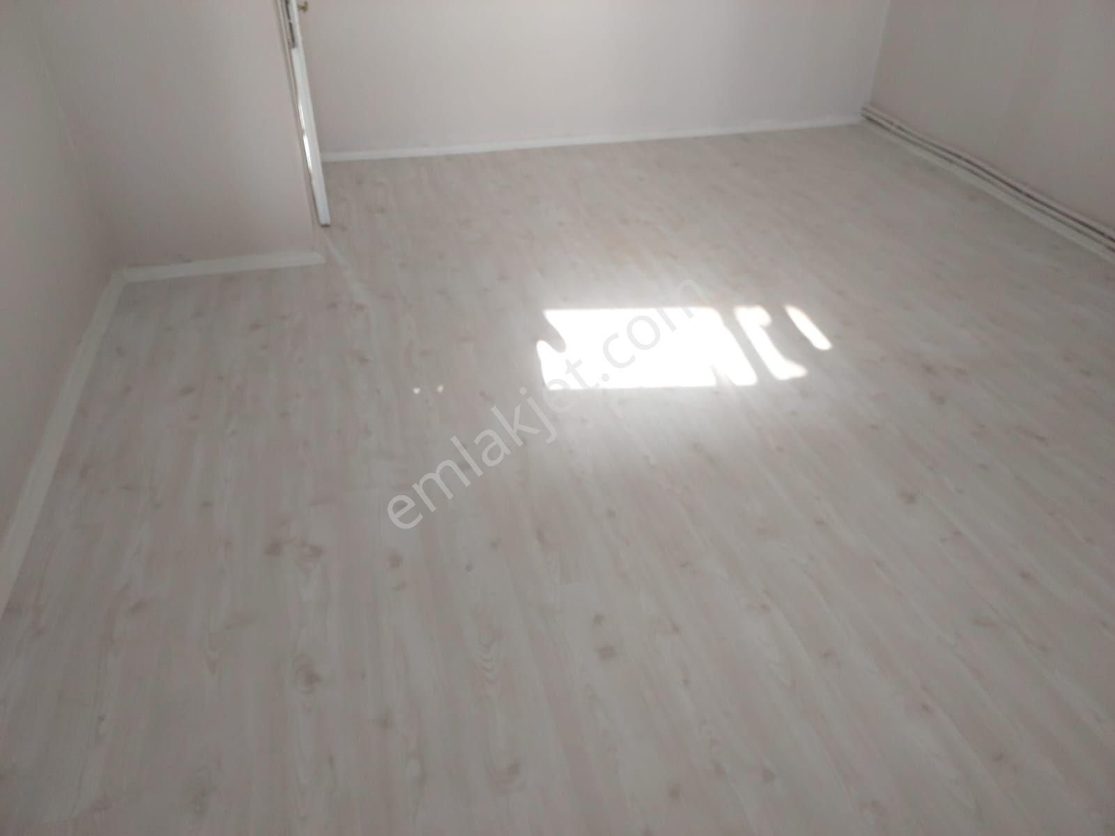 Fatih Kocamustafapaşa Sümbülefendi Buzpisti Spor Kompleksi Yanında Boş Arakat... - Görsel 18