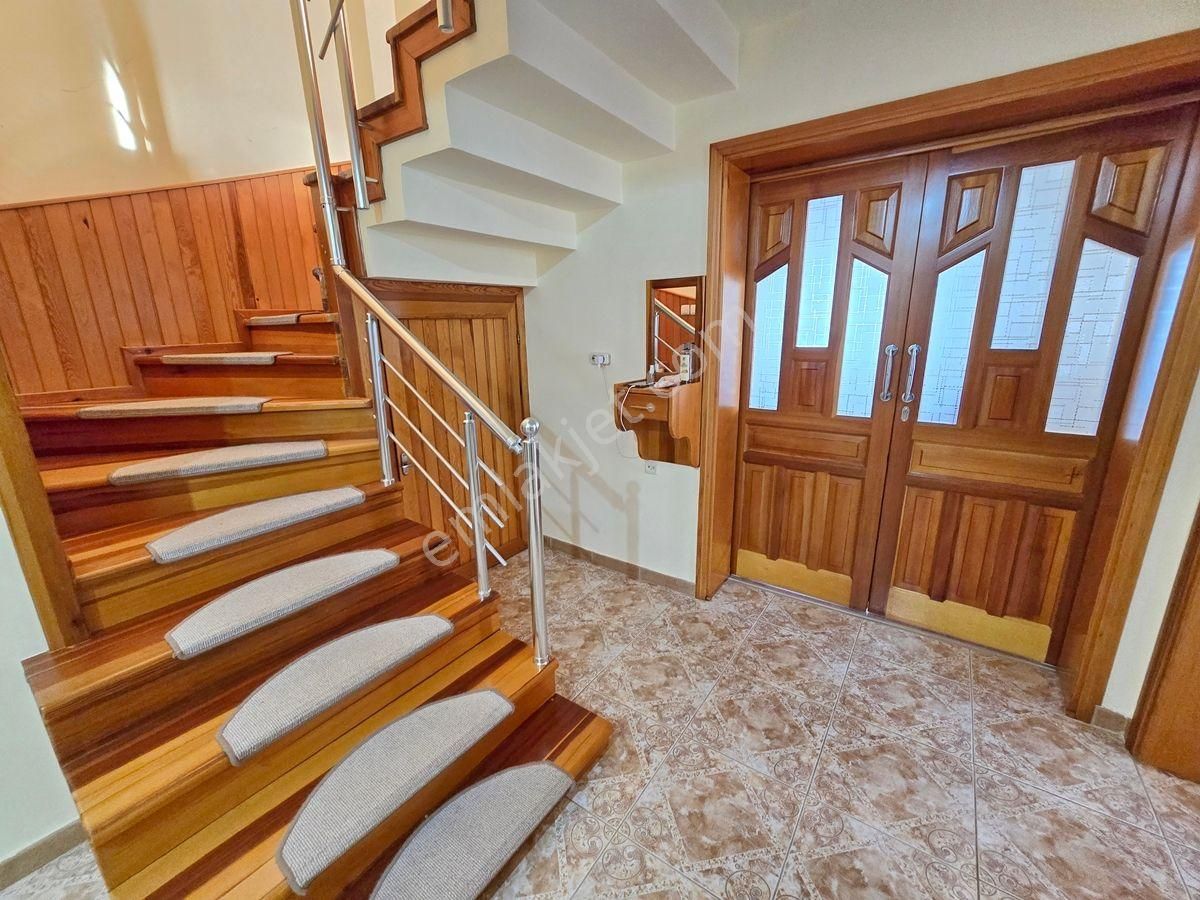 Altınoluk Satılık Villa / Deniz Manzaralı / Merkezde / Özel Yapım / Türk Hamamlı - Görsel 6