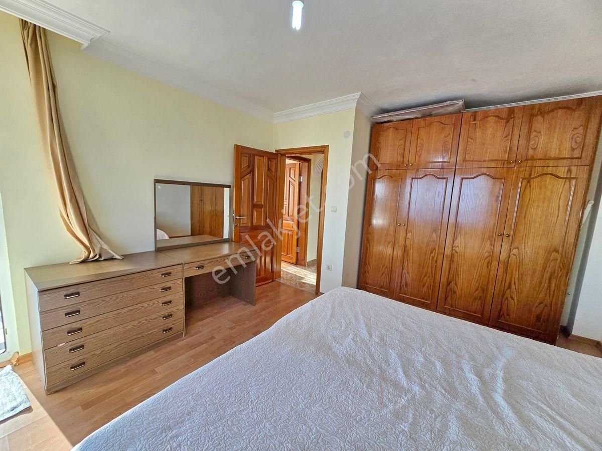 Altınoluk Satılık Villa / Deniz Manzaralı / Merkezde / Özel Yapım / Türk Hamamlı - Görsel 21