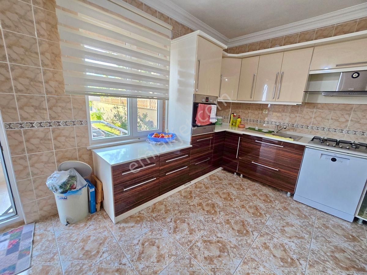 Altınoluk Satılık Villa / Deniz Manzaralı / Merkezde / Özel Yapım / Türk Hamamlı - Görsel 14