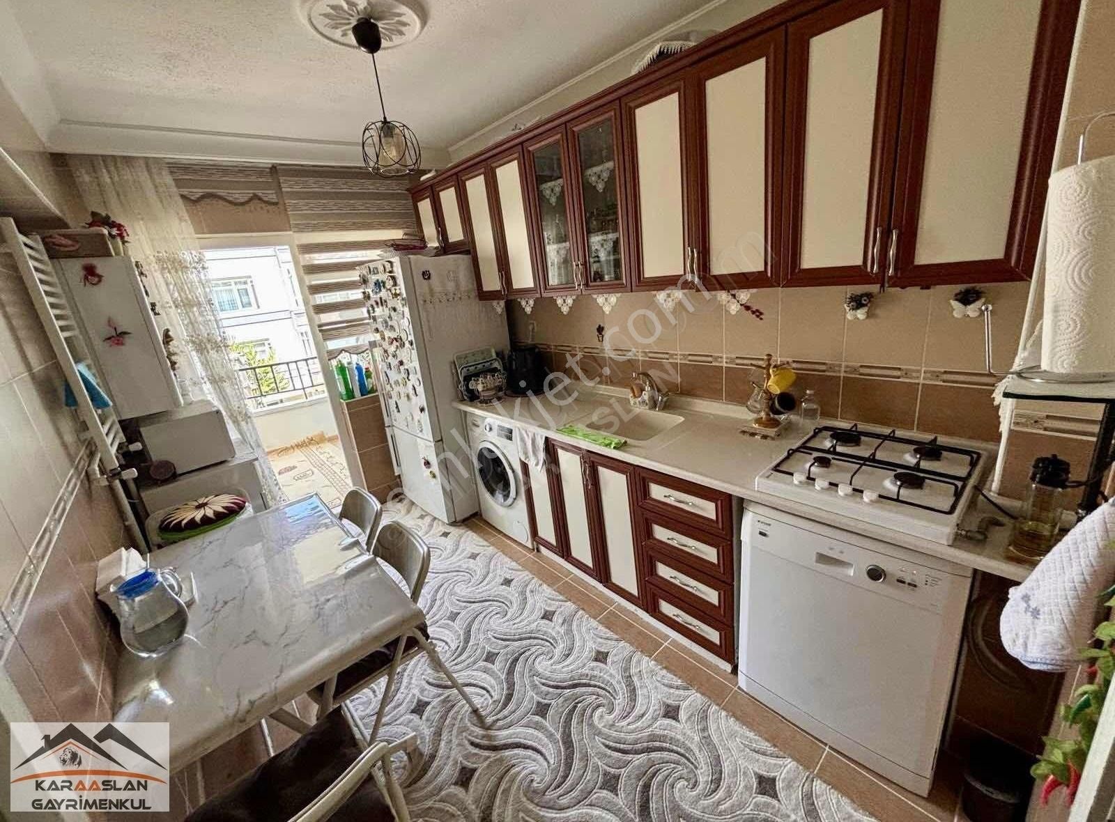 Ankara Sincan Pınarbaşı Mah. 3+1 Ara Kat Yapılı Satılık Daire