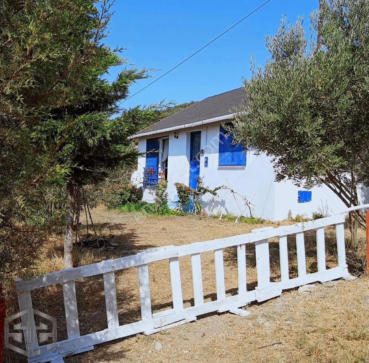 İzmir Selçuk Çamlık Mh 423m2 Satılık Ev - Görsel 2