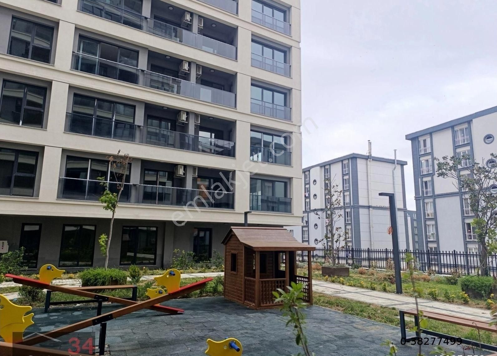 Alya 4 Mevsim - 3 Cepheli Sıfır 3+1 Daire