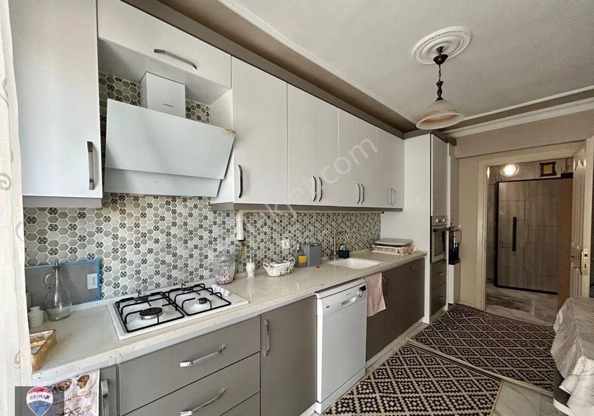 Kuşadası Ege Mahallesinde Satılık 3+1 Daire - Görsel 23