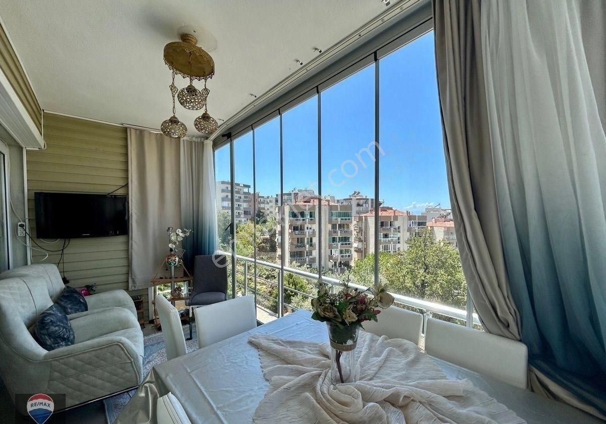 Kuşadası Ege Mahallesinde Satılık 3+1 Daire - Görsel 18