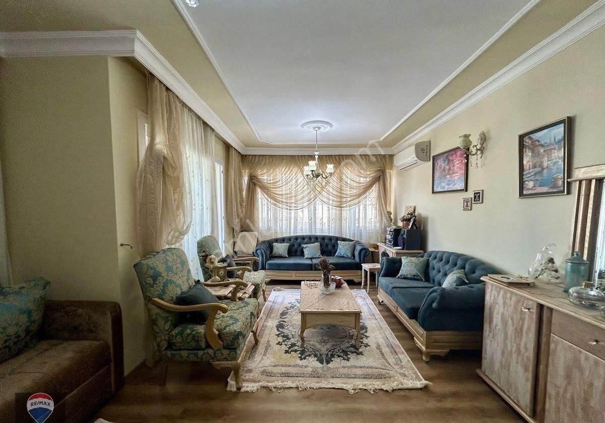 Kuşadası Ege Mahallesinde Satılık 3+1 Daire - Görsel 15