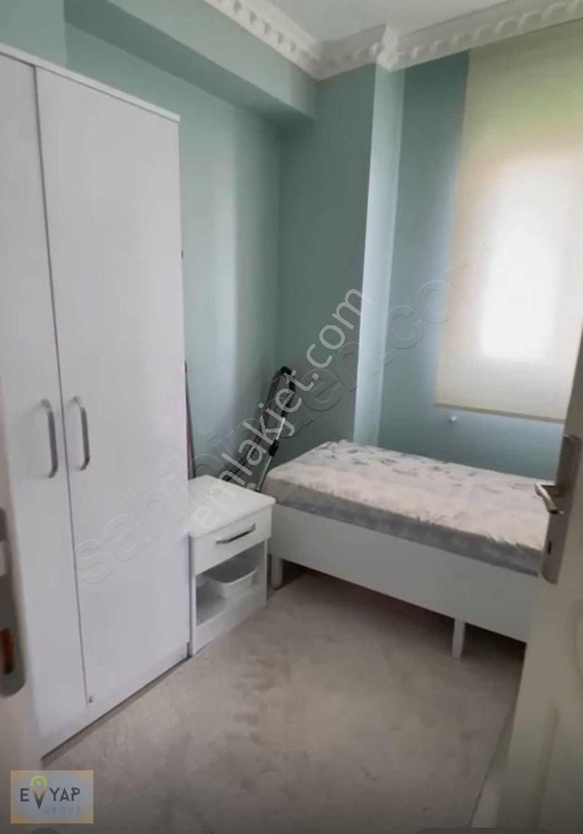 Evyap'tan Yatırımlık Ara Katta Asansörlü 2+1 Eşyalı Satılık