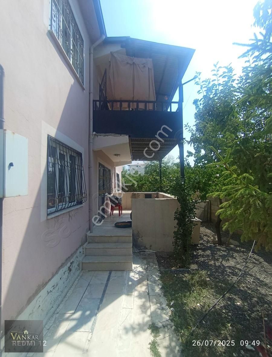 İskelede İki Katlı Doğalgazlı Müstakil Ev