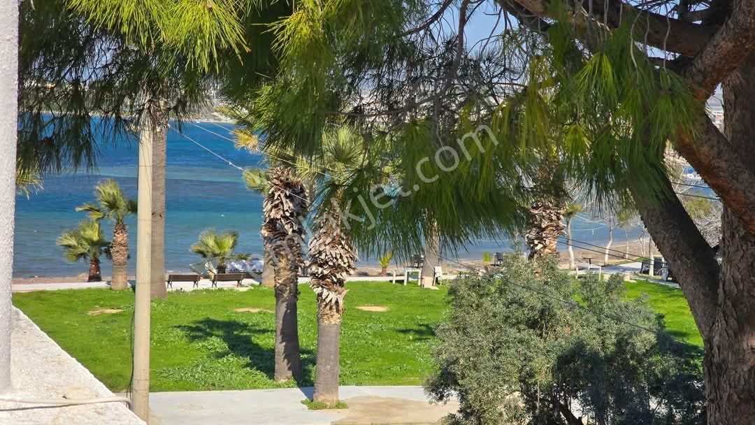 Didim Mavişehir Bölgesinde Satılık Denize 50 M Mesafede Satılık Villa
