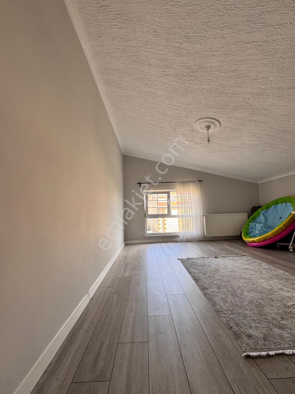 Harika Müstakil Tarzında Villa - Görsel 15