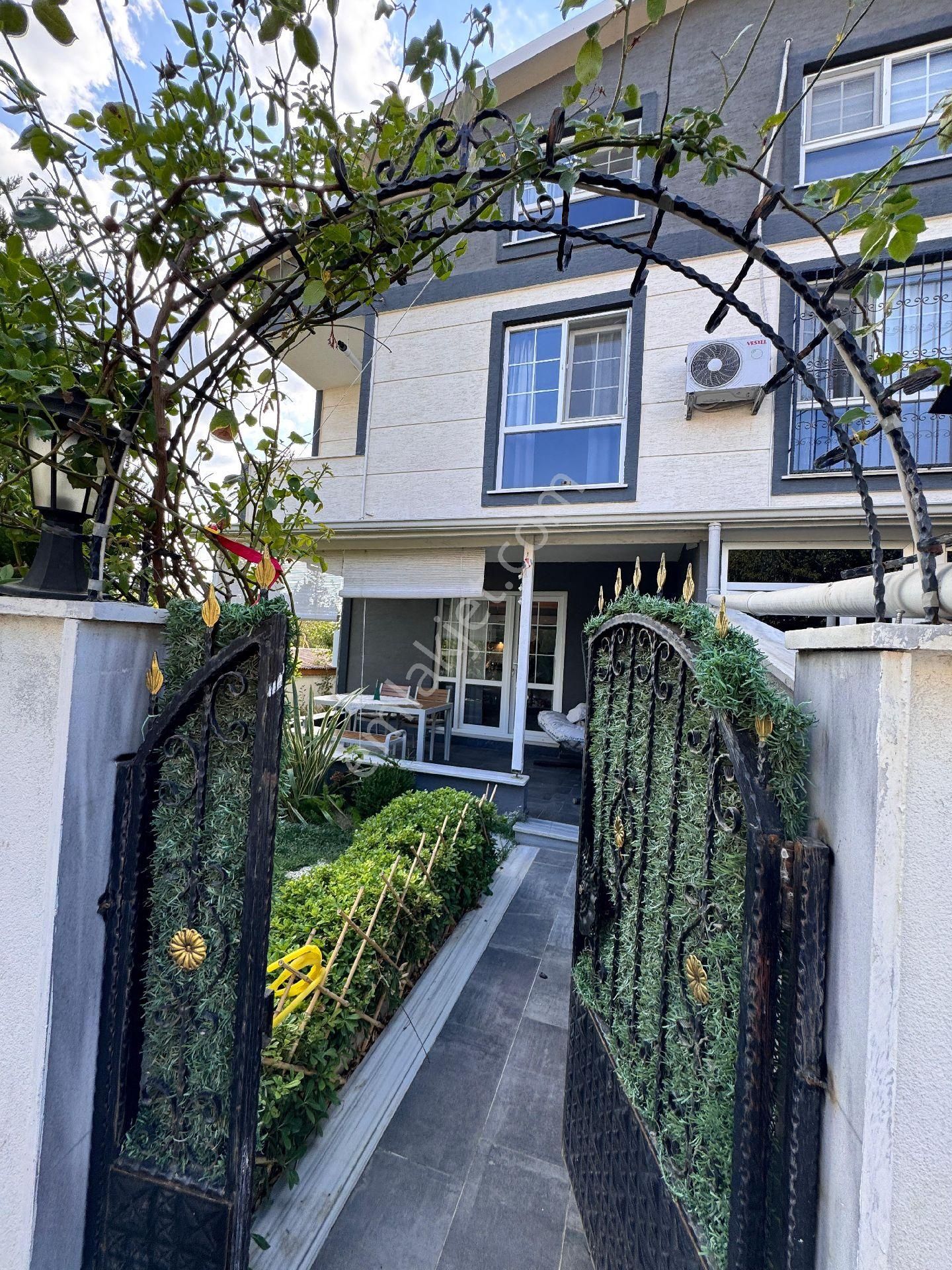 Harika Müstakil Tarzında Villa - Görsel 26