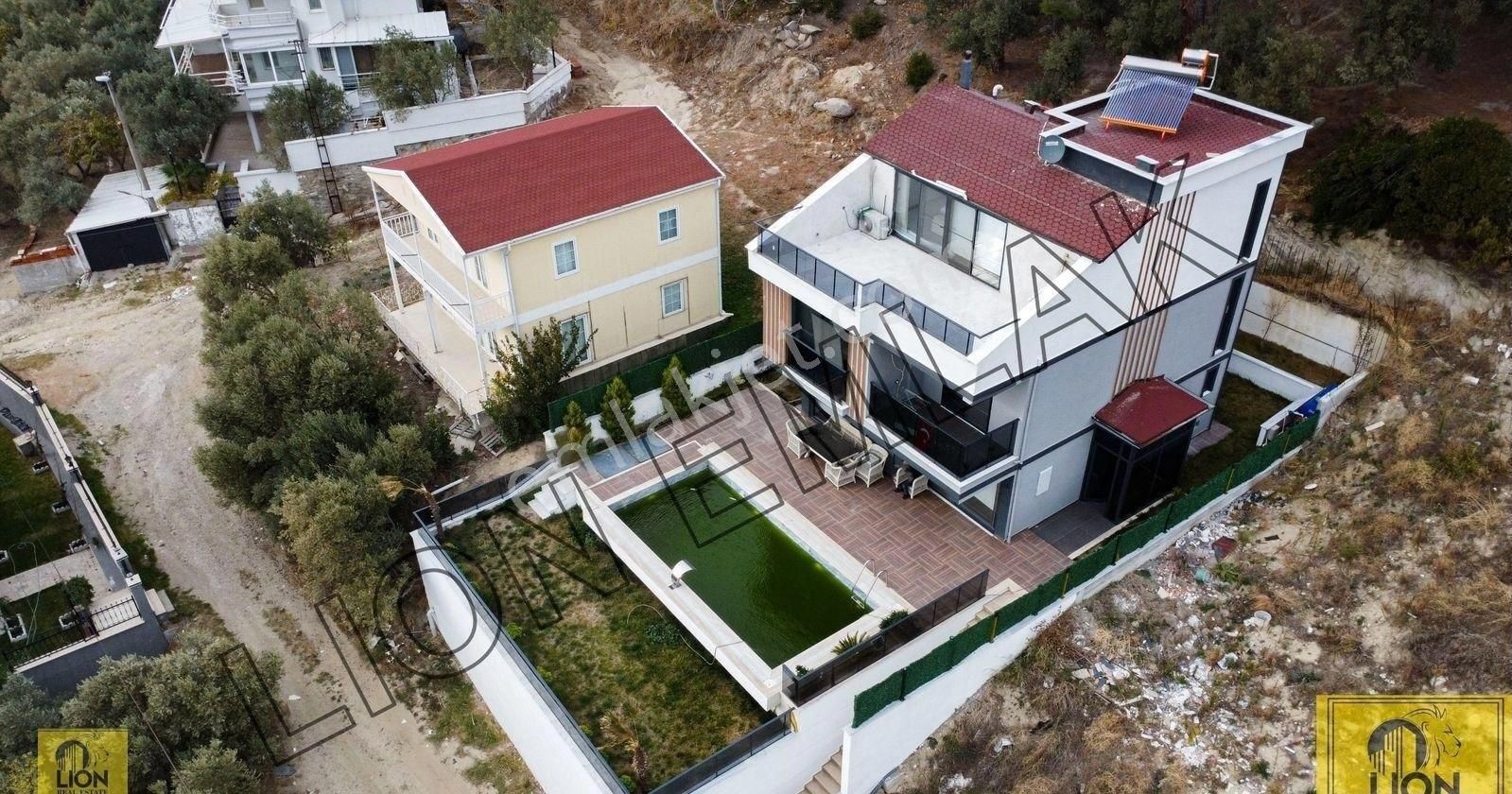 Ocaklar Mahallesi Şahane Deniz Manzaralı Havuzlu 5+1 370m² Satılık Müstakil Villa