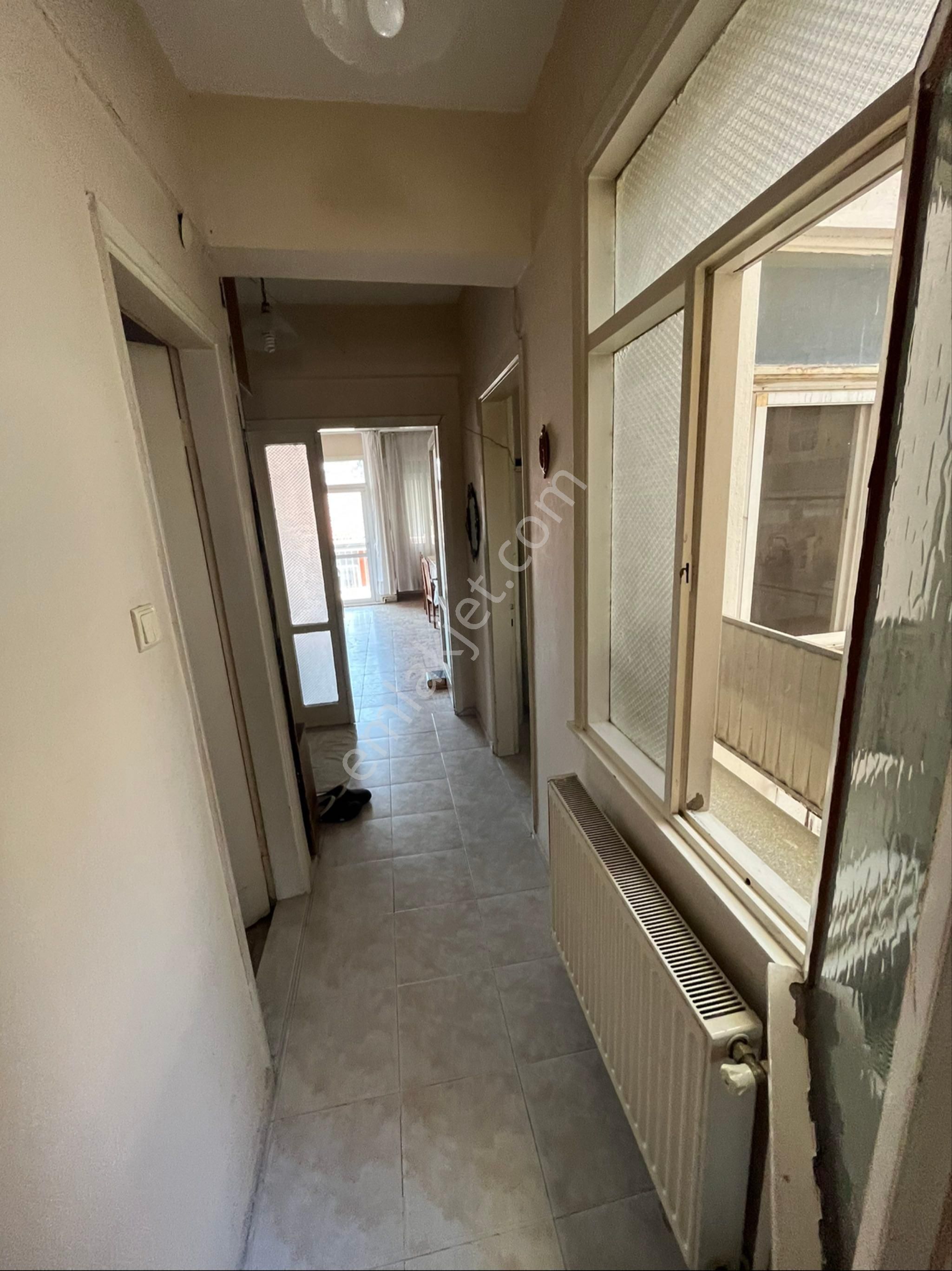 Ogün'den Güzelyalı Merkede Arakat Dogalgazlı Çift Cephe Eşyalı Kiralık Daire - Görsel 15