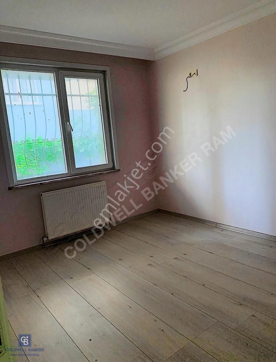 Taşolukta Metroya Yakın Kiralık Ters Dubleks