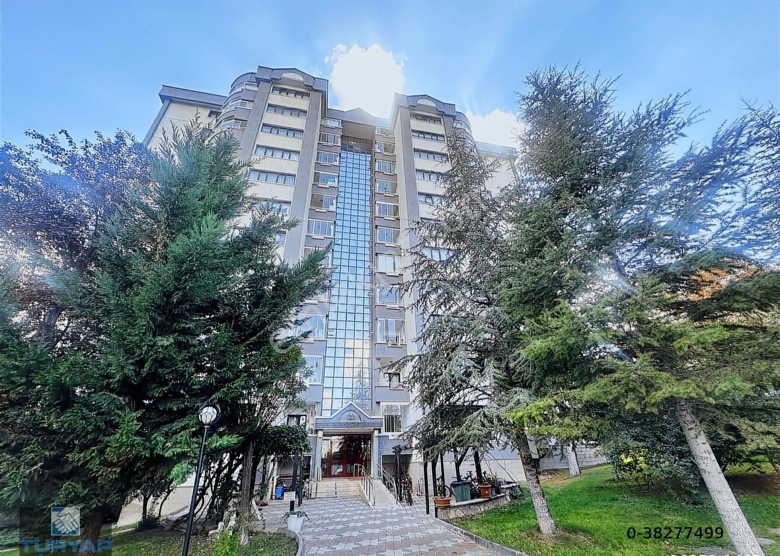 Çankaya Park Caddesi Atabilge Sitesi 4+1 Eşyalı Kiralık Daire