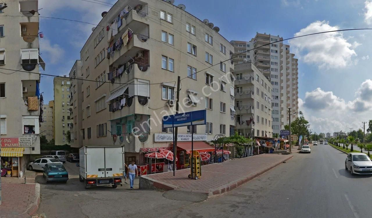 Zeytinköy'de İlk Sahibinden Aciliyeti Olan Satılık Daire