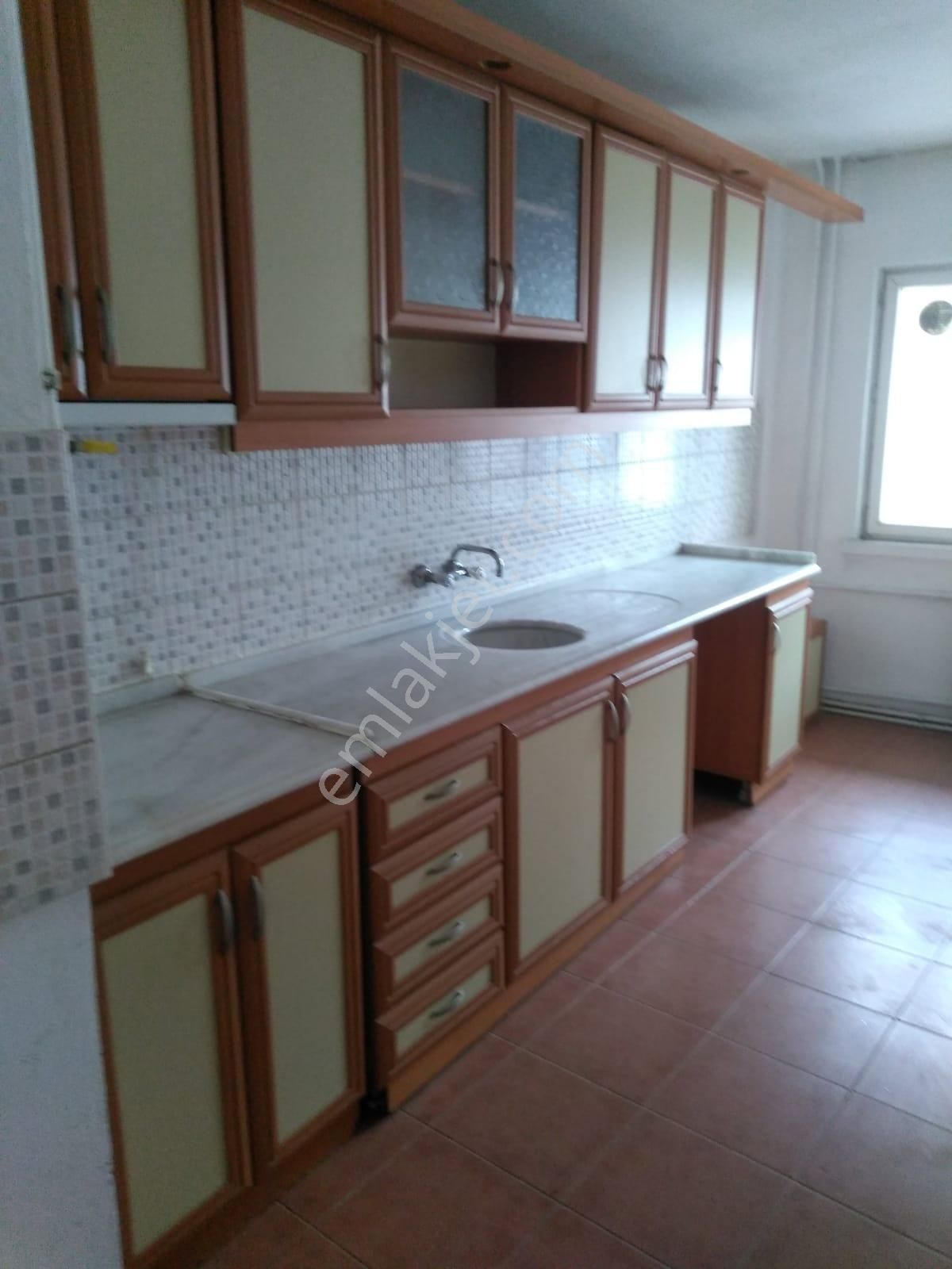 Güllük Mahallesinde Sahibinden Satılık 3+1 Daire