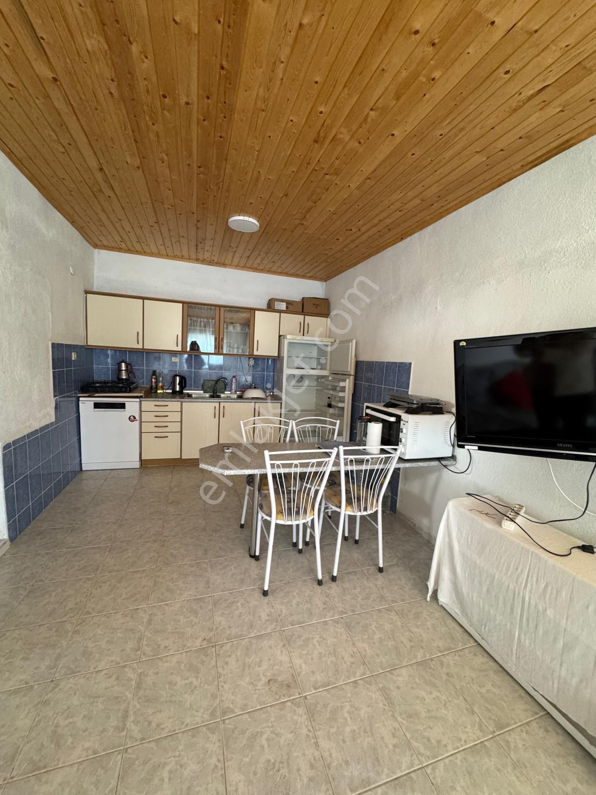 Kiralık 2+1 Eşyalı Müstakil Bahçeli Ev – Hisarönü - Görsel 7