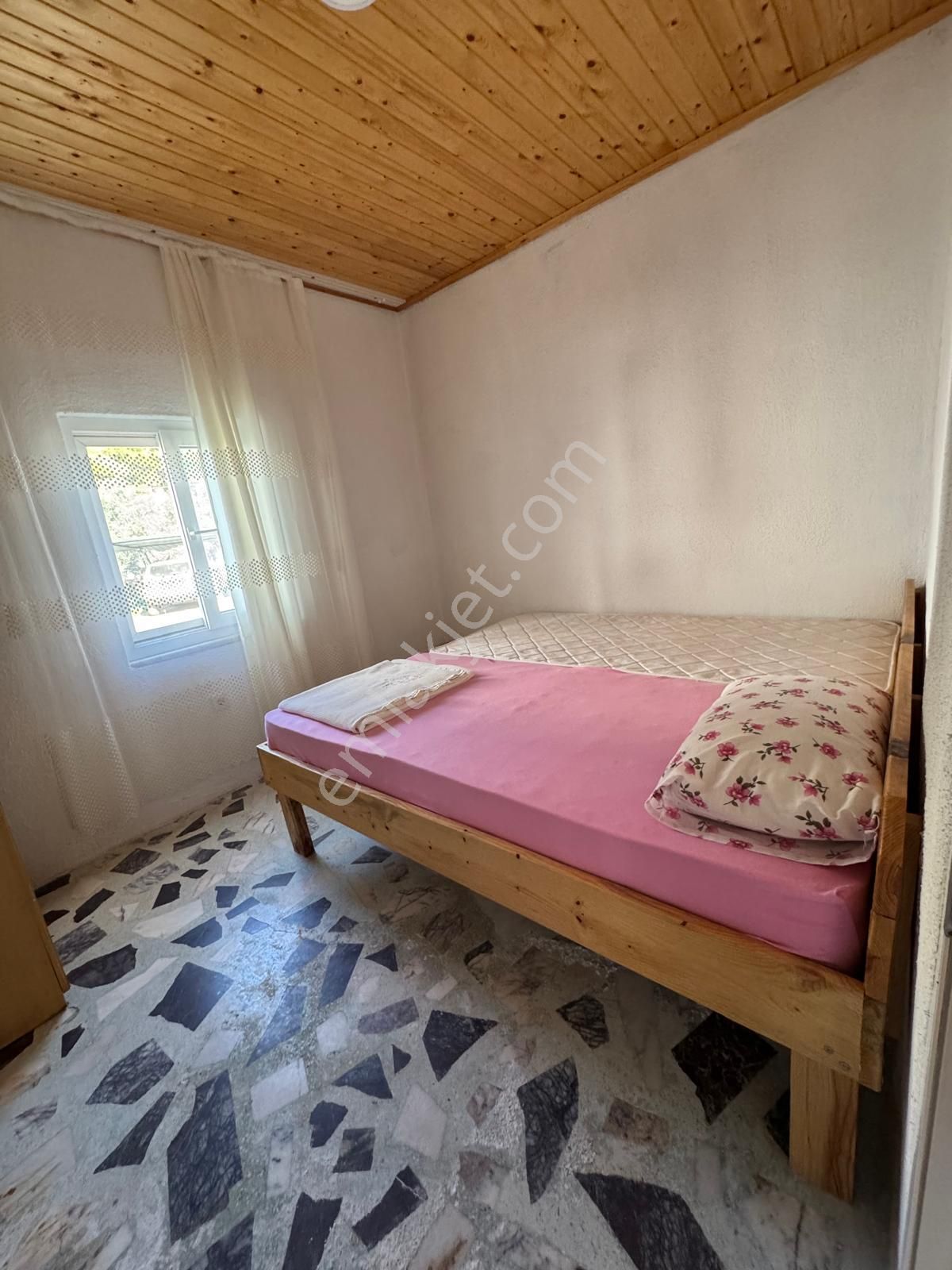 Kiralık 2+1 Eşyalı Müstakil Bahçeli Ev – Hisarönü - Görsel 13