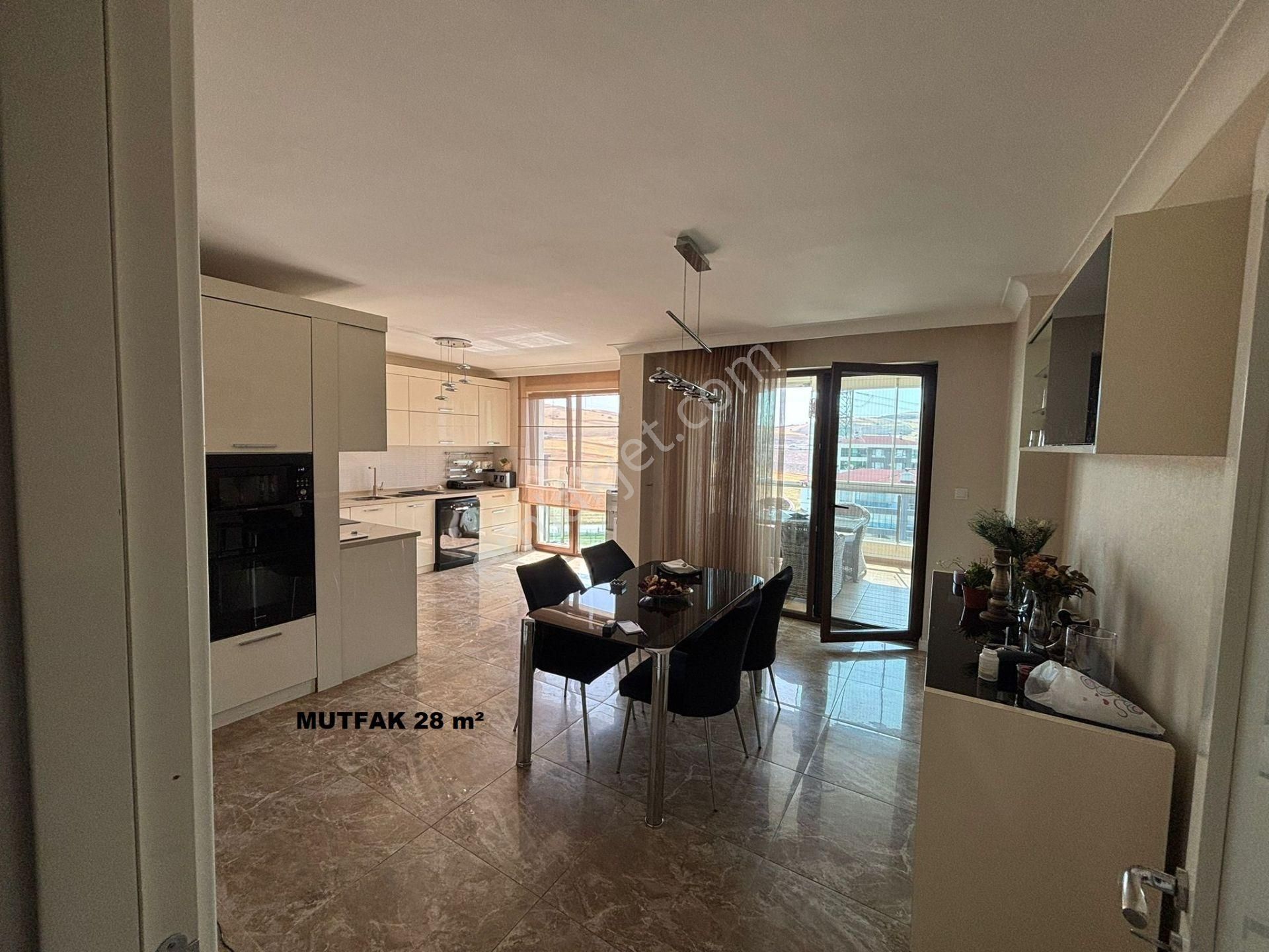 Ankara Bağlıca'da İki Ayrı Girişli Lüks Dubleks Satılık - Görsel 11