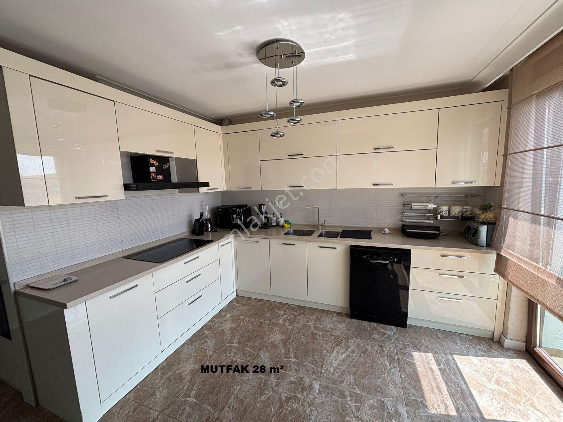 Ankara Bağlıca'da İki Ayrı Girişli Lüks Dubleks Satılık - Görsel 9