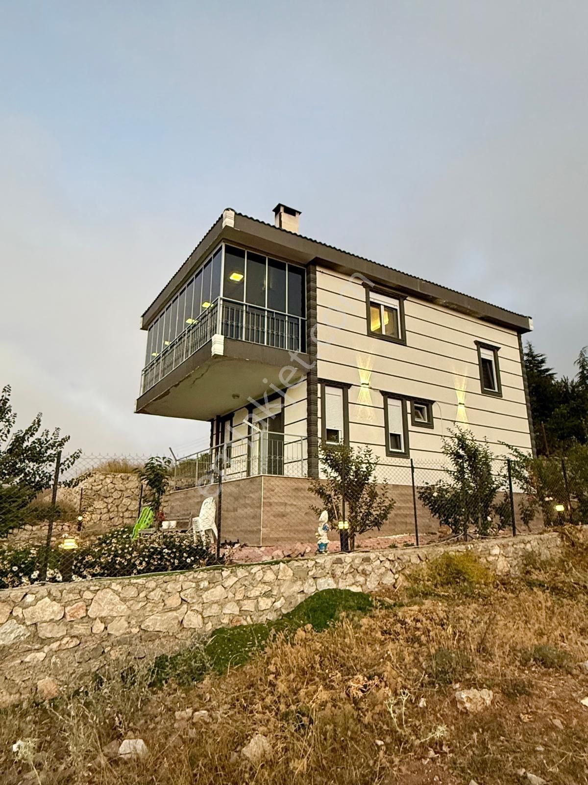 Feslikan Yaylasında 3+1 Satılık Lüks Villa - Görsel 5