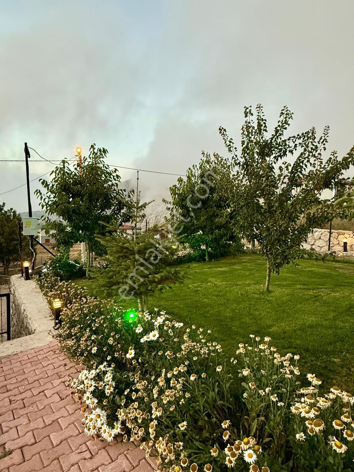 Feslikan Yaylasında 3+1 Satılık Lüks Villa - Görsel 20