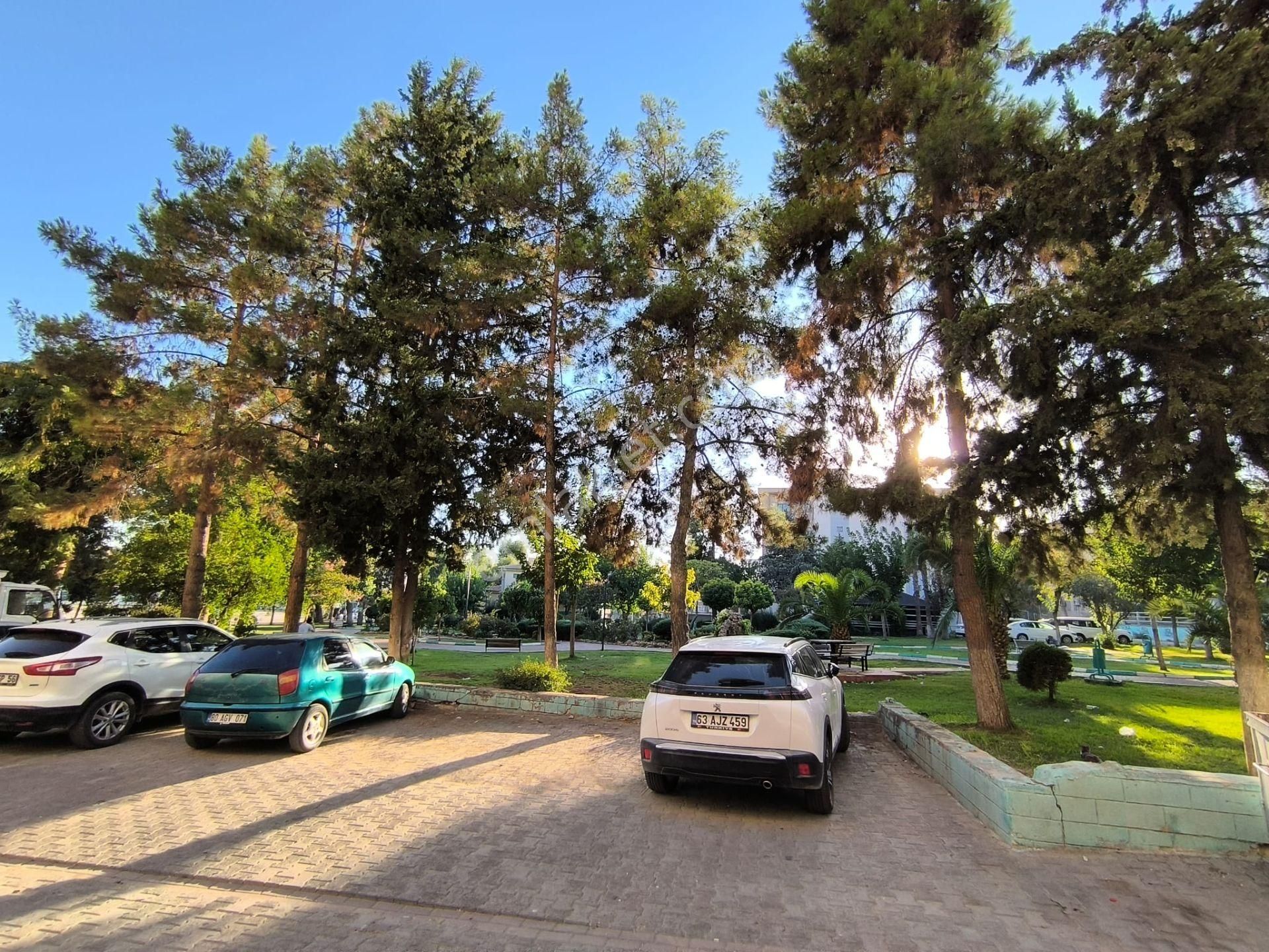 Şair Nabi Mahallesinde Doğal Gazlı Son Kat Temiz Ve Ferah Kiralık 3+1 Daire