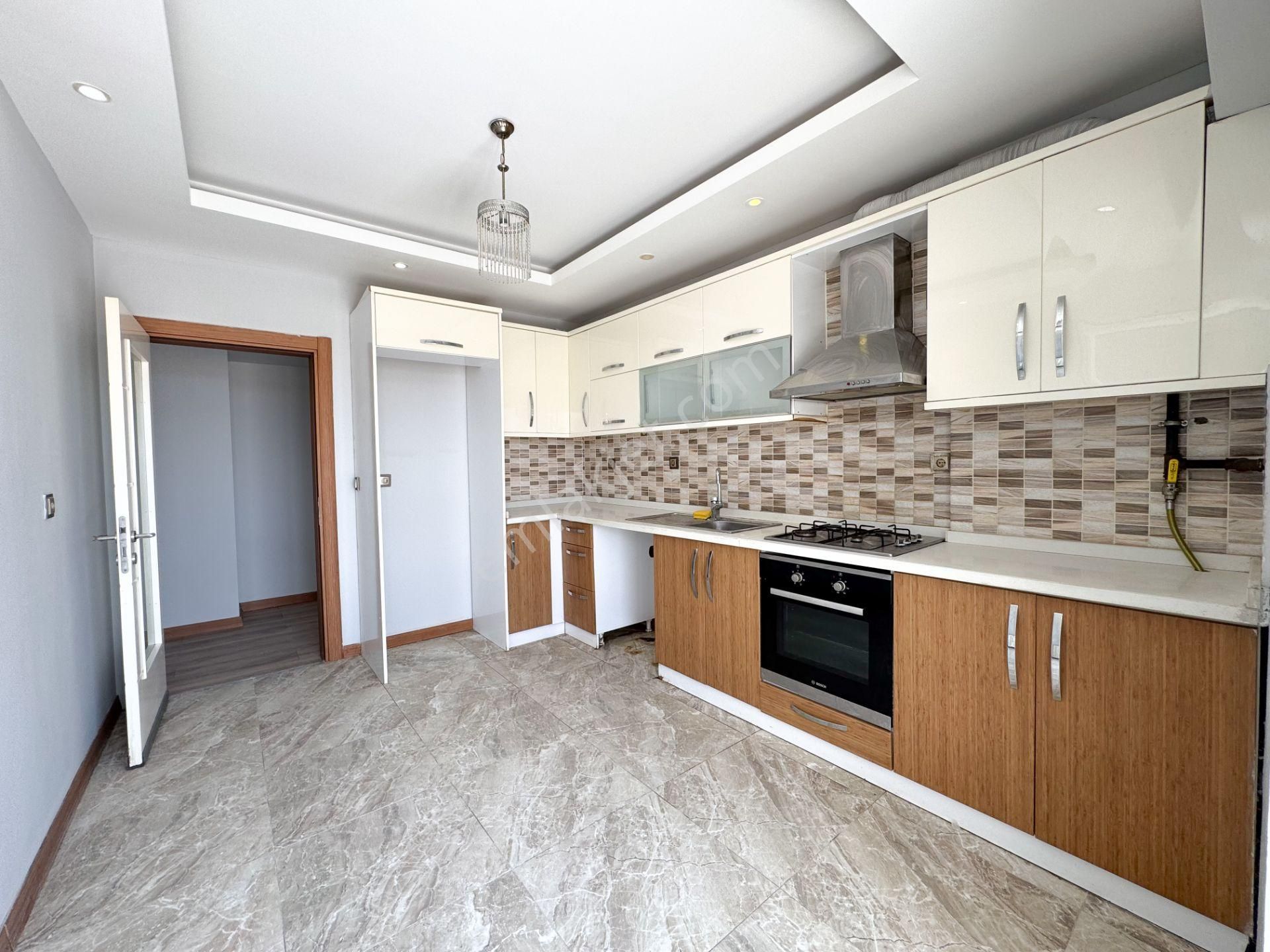 Çorlu Kervancı Premium Sitesi 3+1 Geniş Satılık Daire !