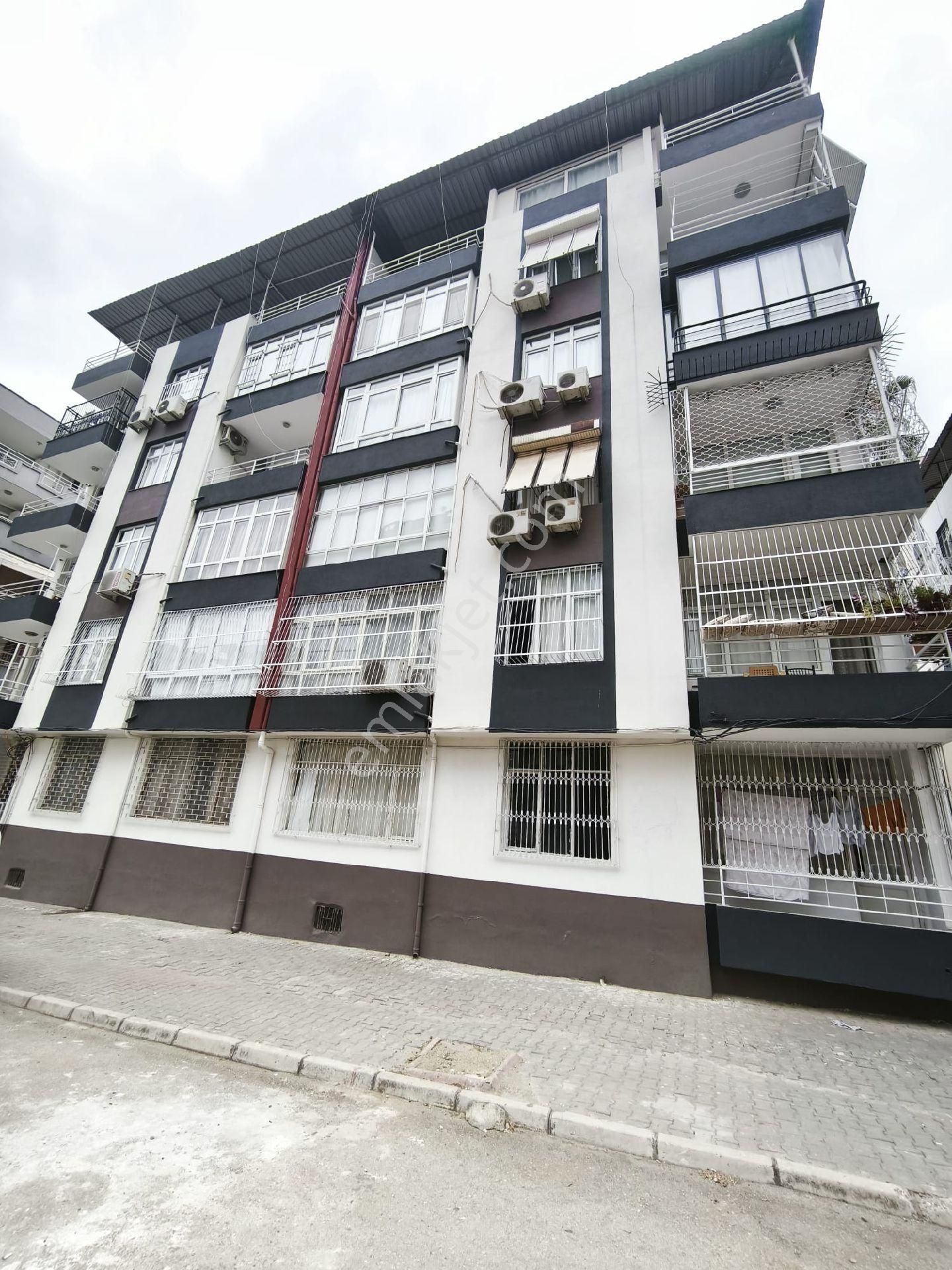 Kenan Evrende Full Ekstralı 3+1+kiler Doğalgaz Kombili Daire