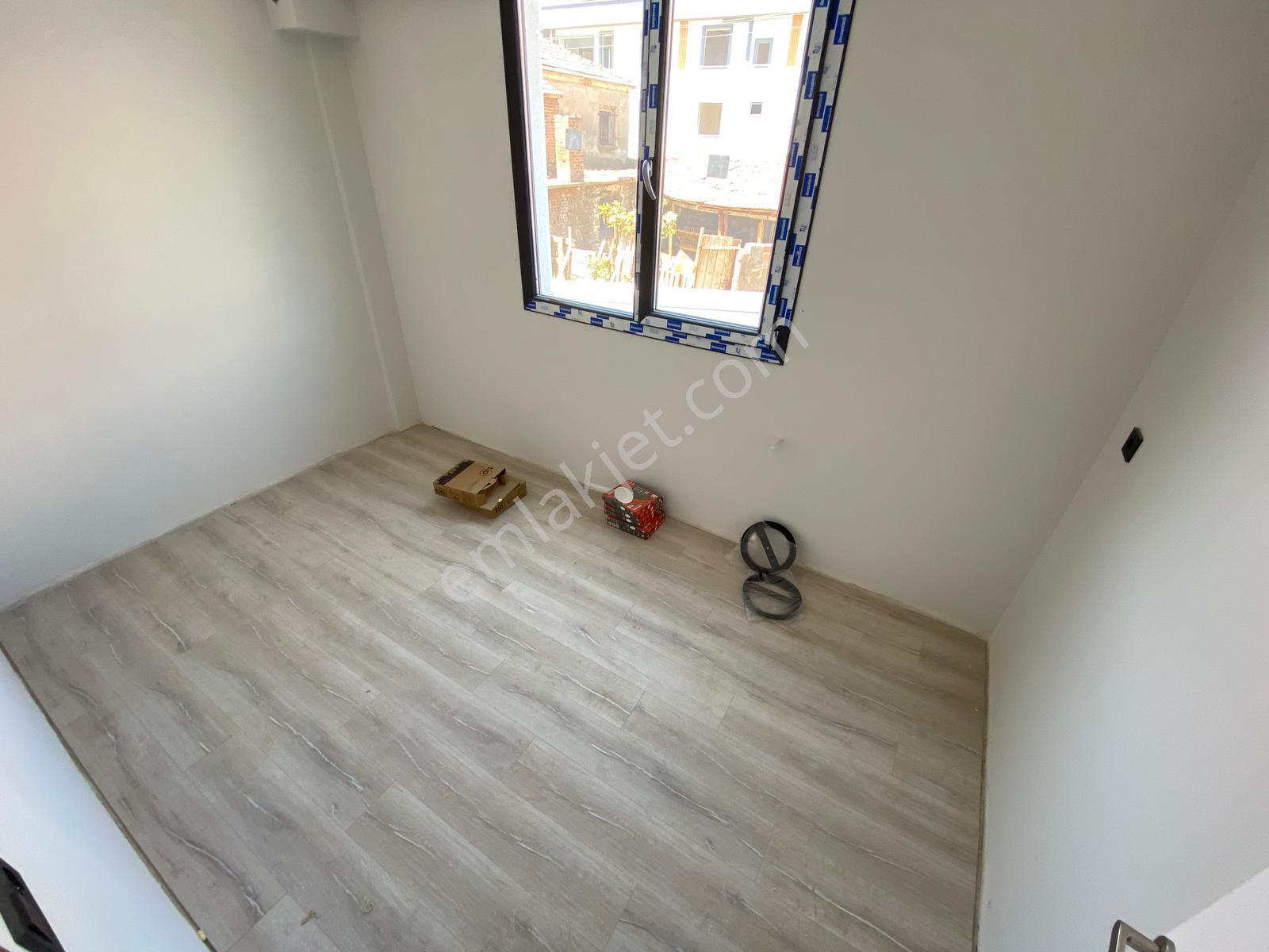 Irmaksudan Zeytinli De Kapalı Otopark Sıfır Bina 2+1daire - Görsel 9