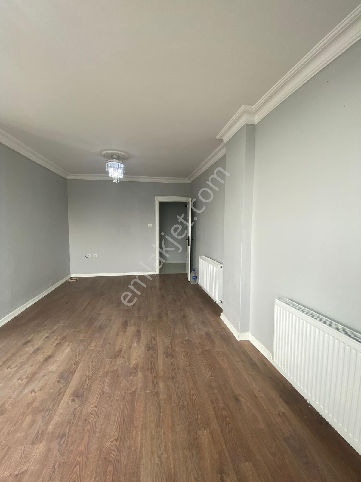 Huzurevleri Kapalı Semt Pazarı Yakını Doğalgazlı Cazip Daire - Görsel 12