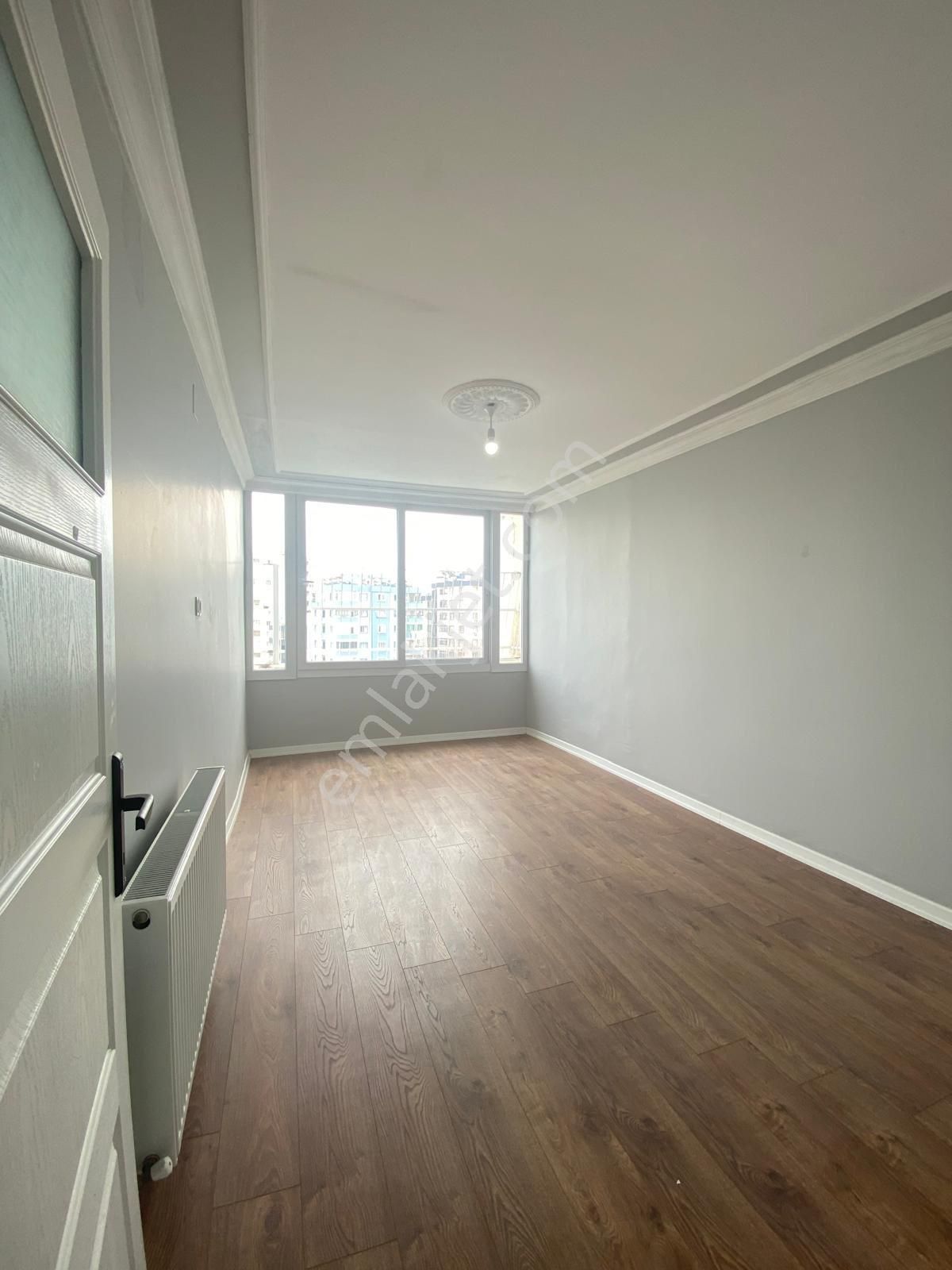 Huzurevleri Kapalı Semt Pazarı Yakını Doğalgazlı Cazip Daire - Görsel 3