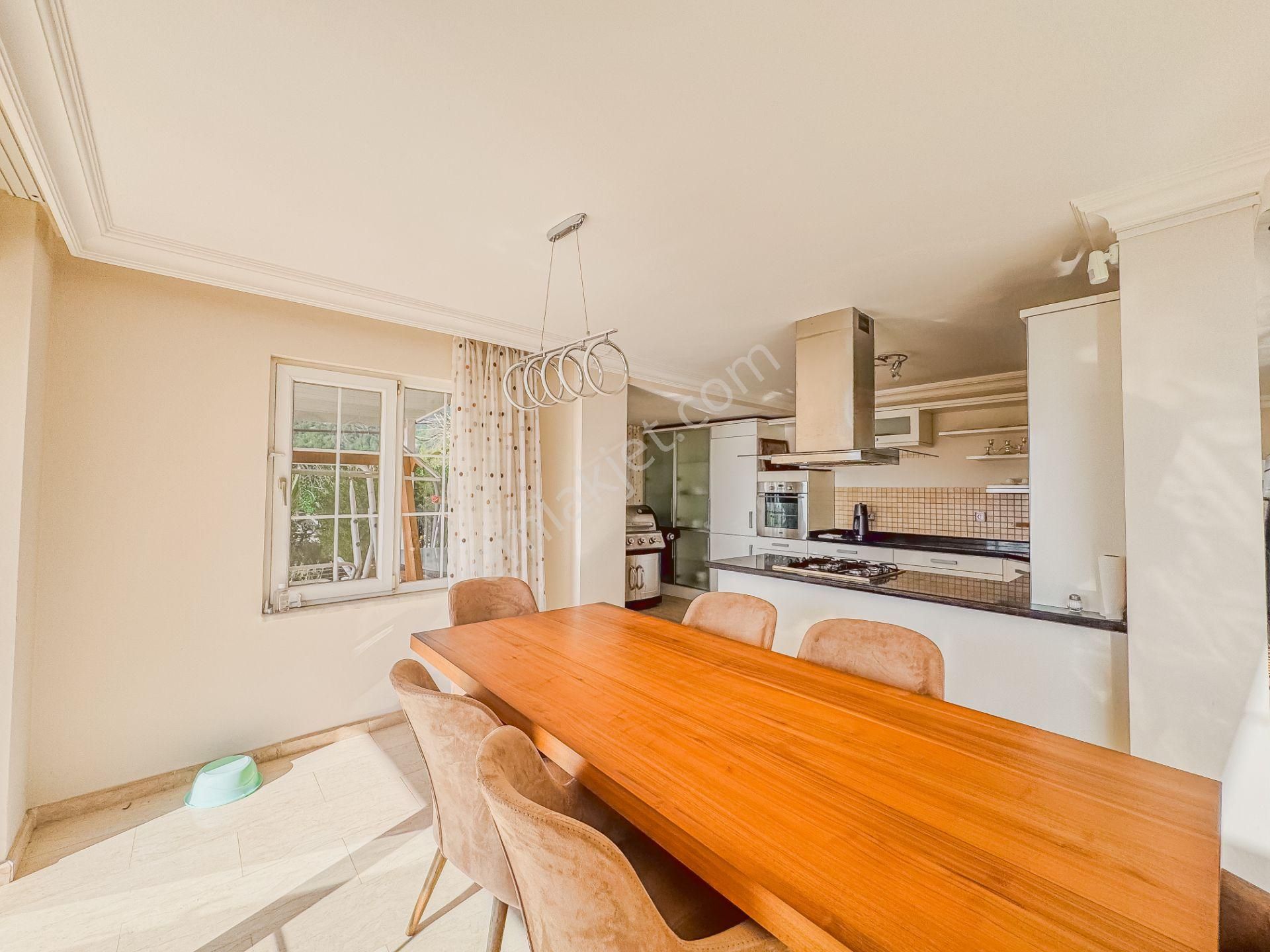 Alanya Tepe Mah. 4+1 Müstakil Villa Deniz Doğa Şehir Kale Manzaralı - Görsel 8