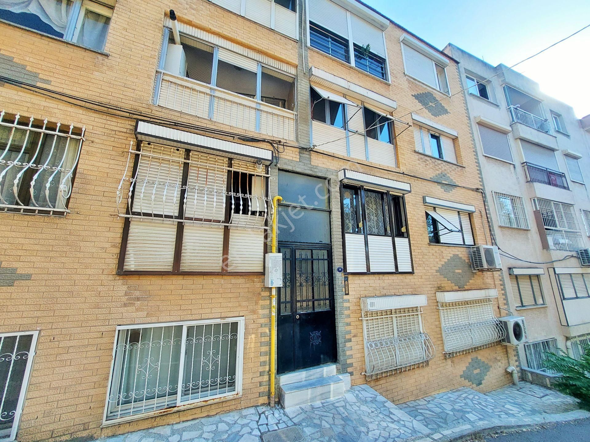 Göztepe 2+1 100 M2 Eşyalı Kiralık Daire