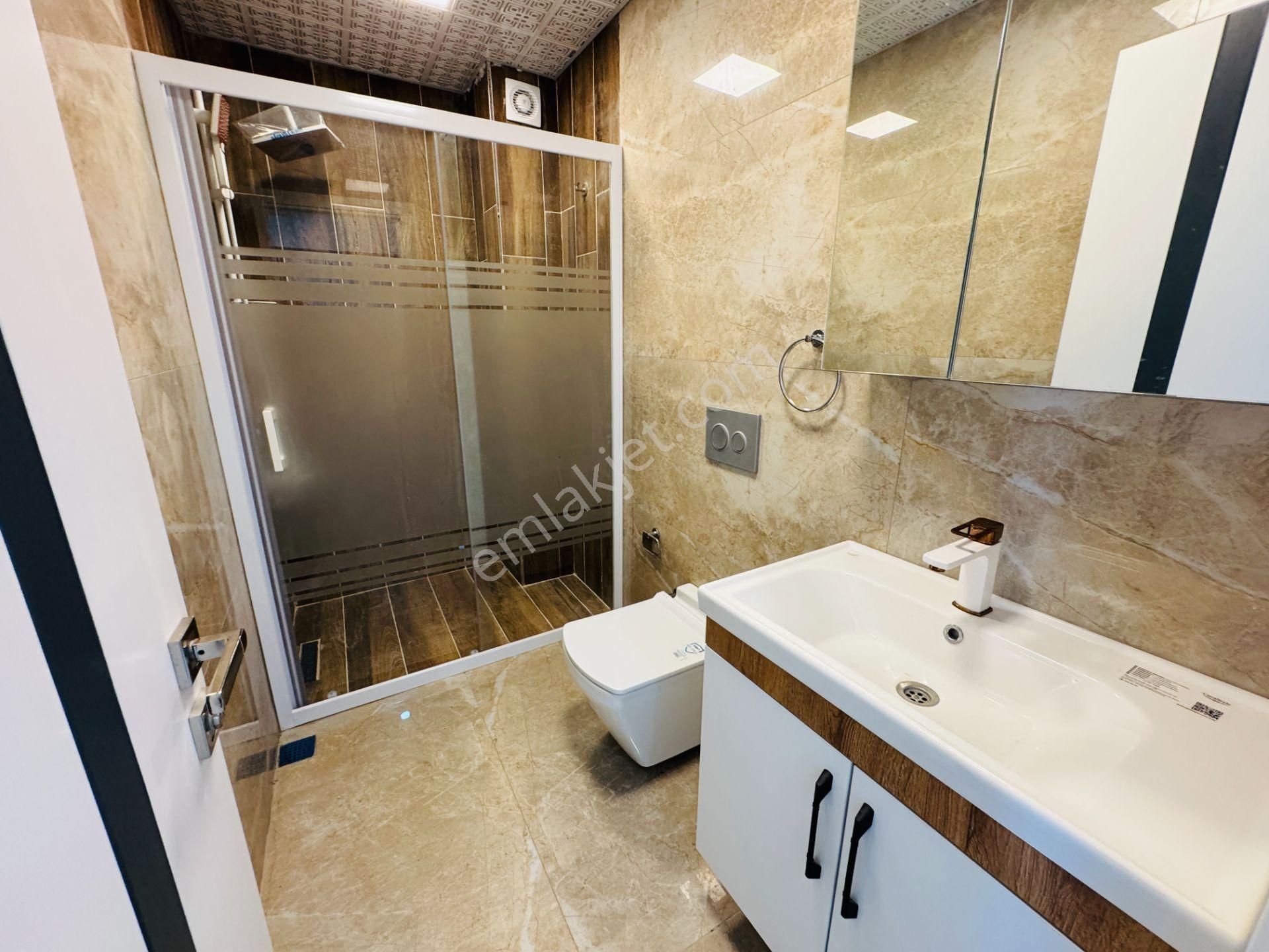 Didim'de Havuzlu Site İçinde 3+1 Ön Cephe Sıfır Villalar - Görsel 23