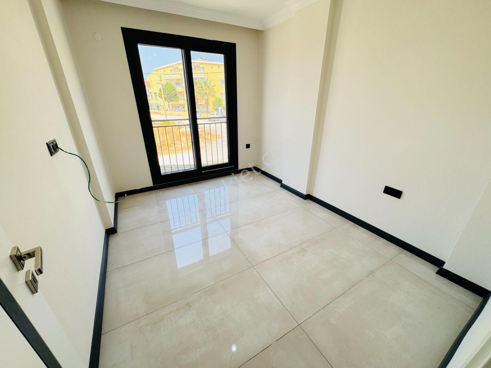 Didim'de Havuzlu Site İçinde 3+1 Ön Cephe Sıfır Villalar - Görsel 16