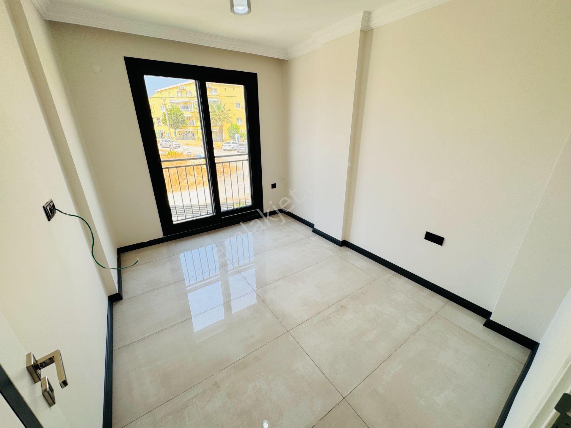 Didim'de Havuzlu Site İçinde 3+1 Ön Cephe Sıfır Villalar - Görsel 17