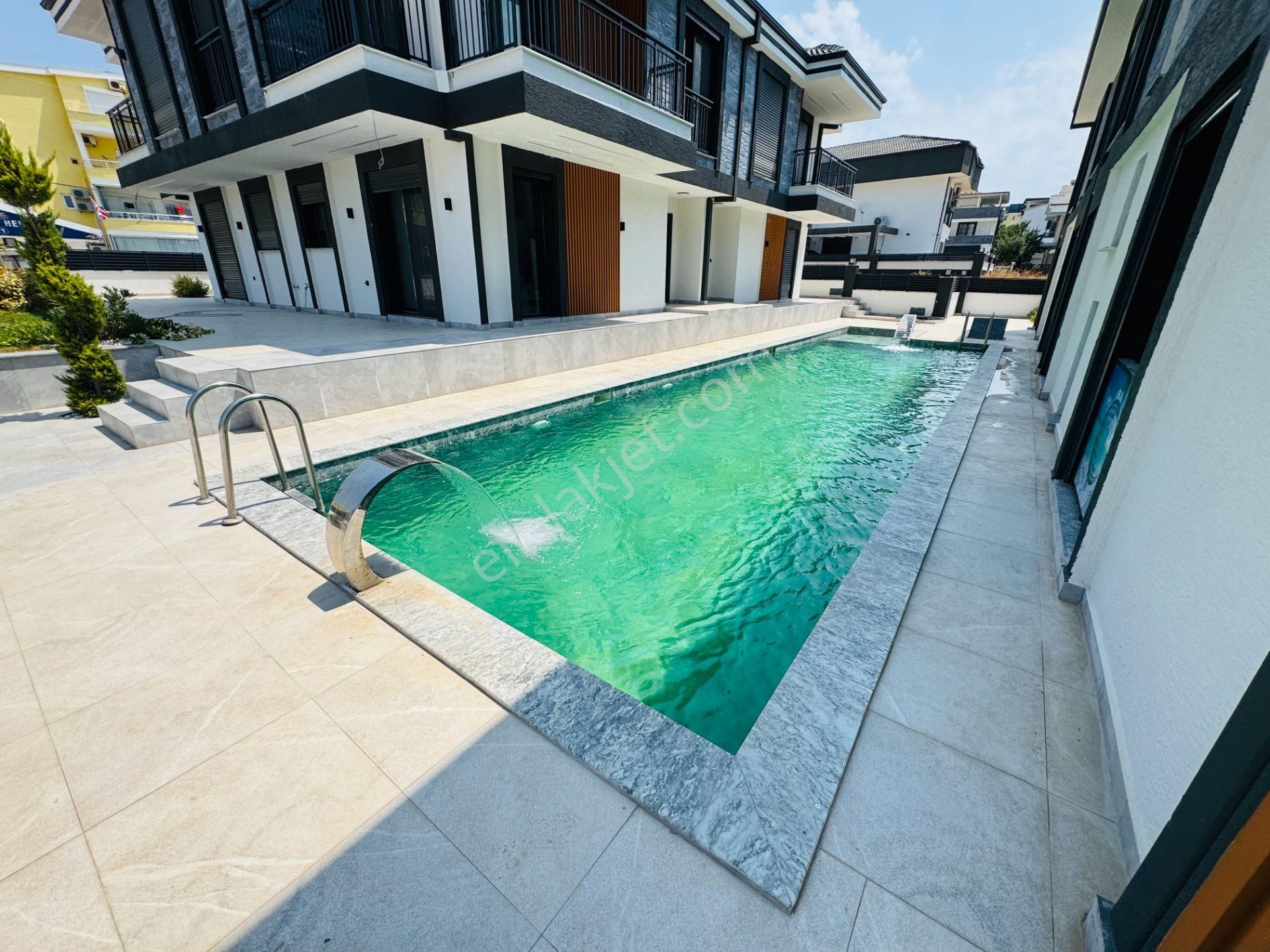 Didim'de Havuzlu Site İçinde 3+1 Ön Cephe Sıfır Villalar - Görsel 30