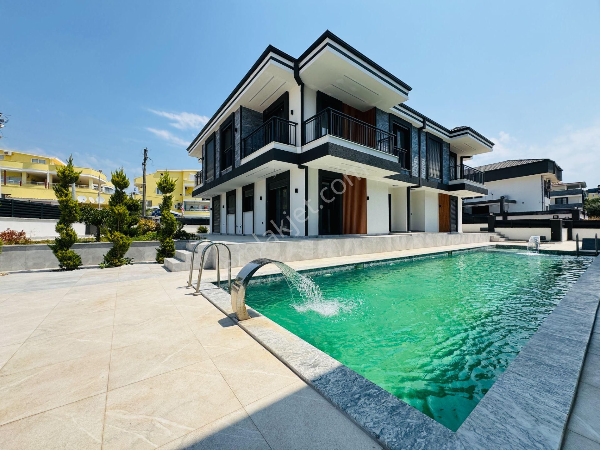 Didim'de Havuzlu Site İçinde 3+1 Ön Cephe Sıfır Villalar - Görsel 35