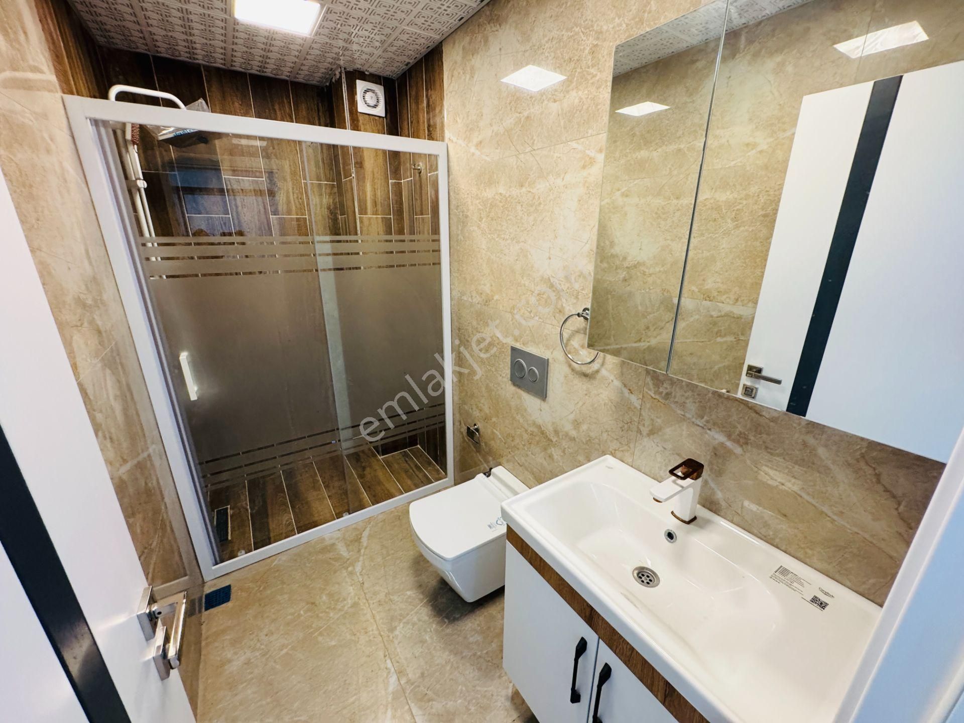 Didim'de Havuzlu Site İçinde 3+1 Ön Cephe Sıfır Villalar - Görsel 24