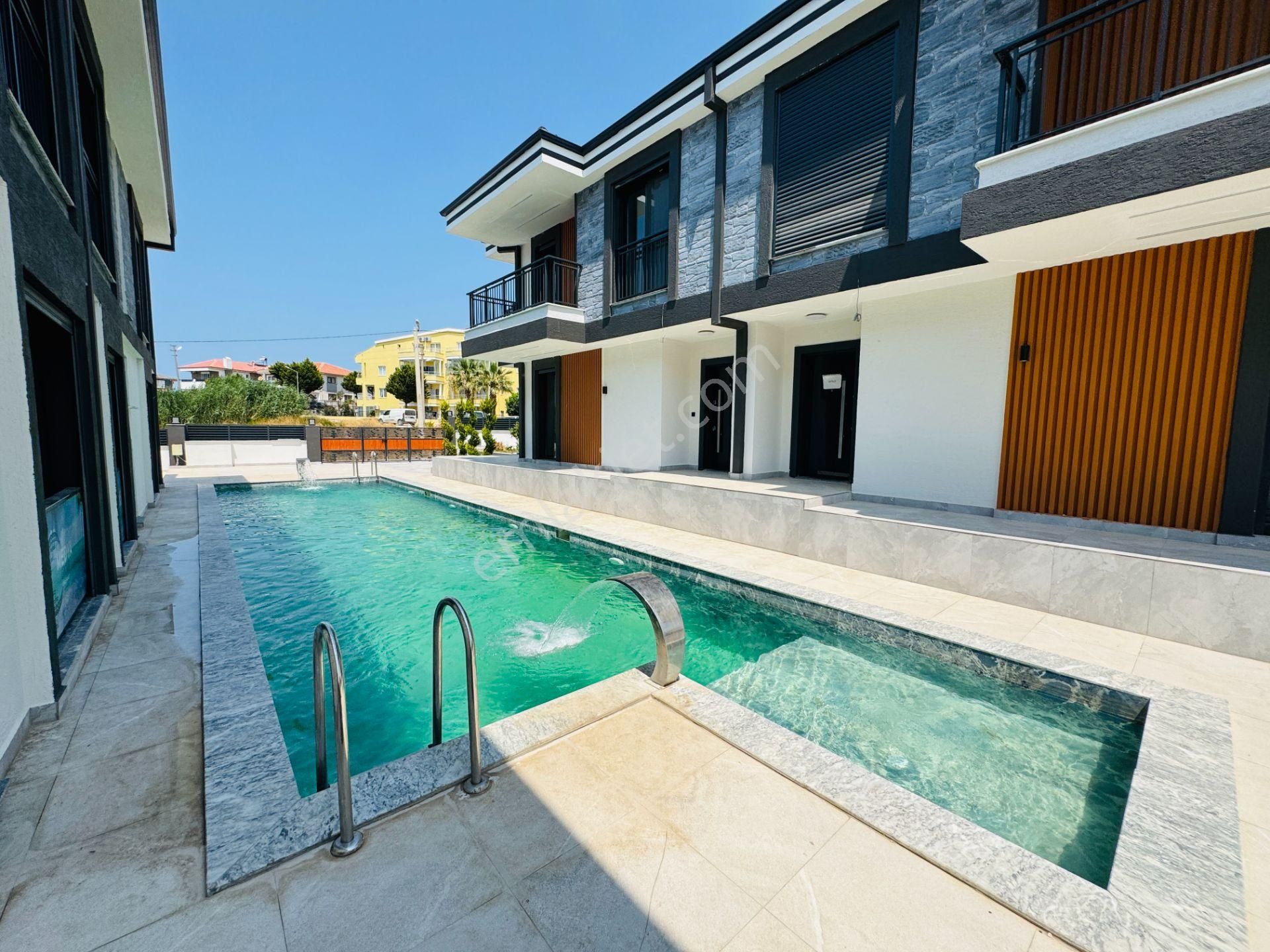 Didim'de Havuzlu Site İçinde 3+1 Ön Cephe Sıfır Villalar - Görsel 29