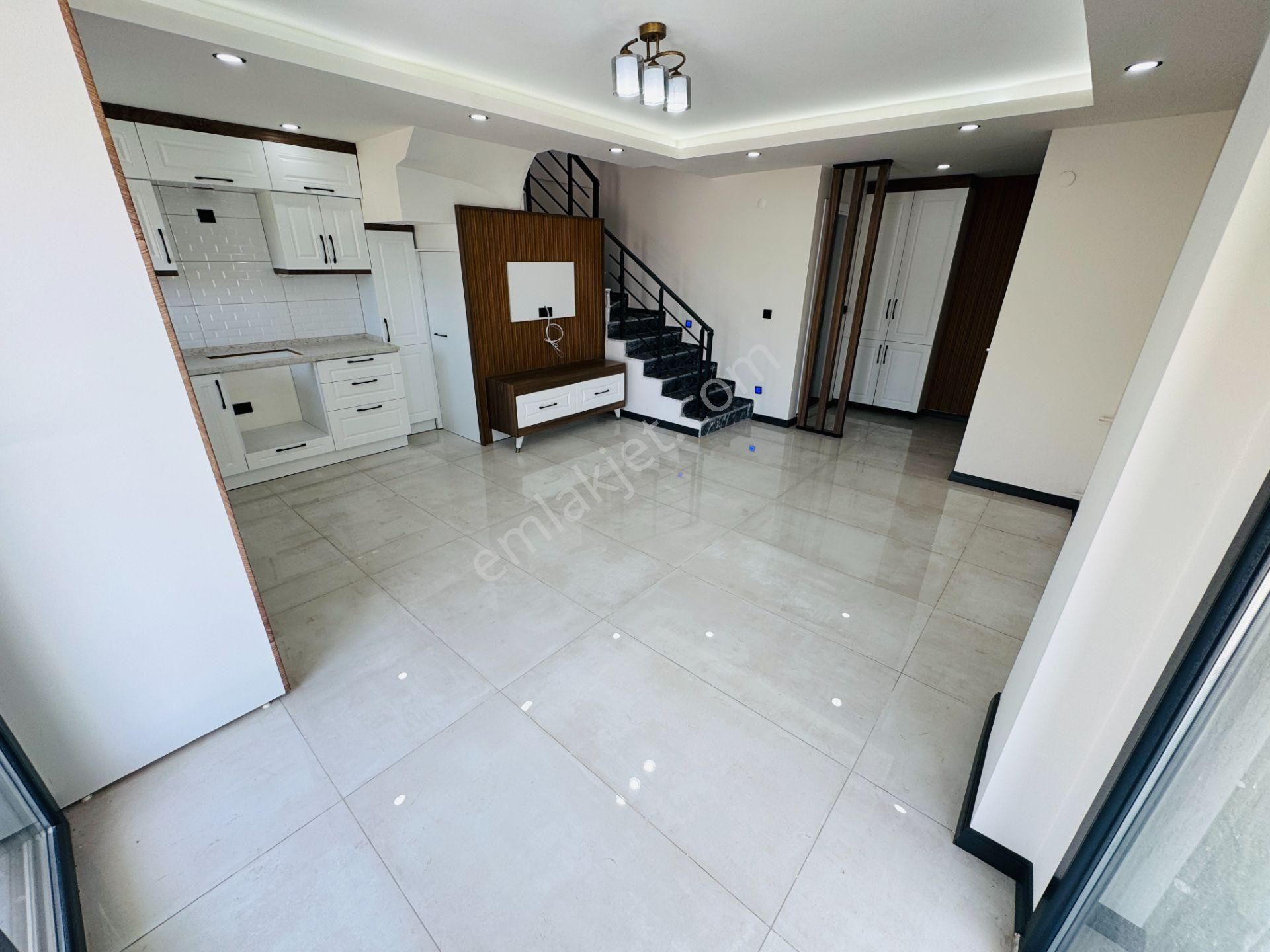 Didim'de Havuzlu Site İçinde 3+1 Ön Cephe Sıfır Villalar - Görsel 6