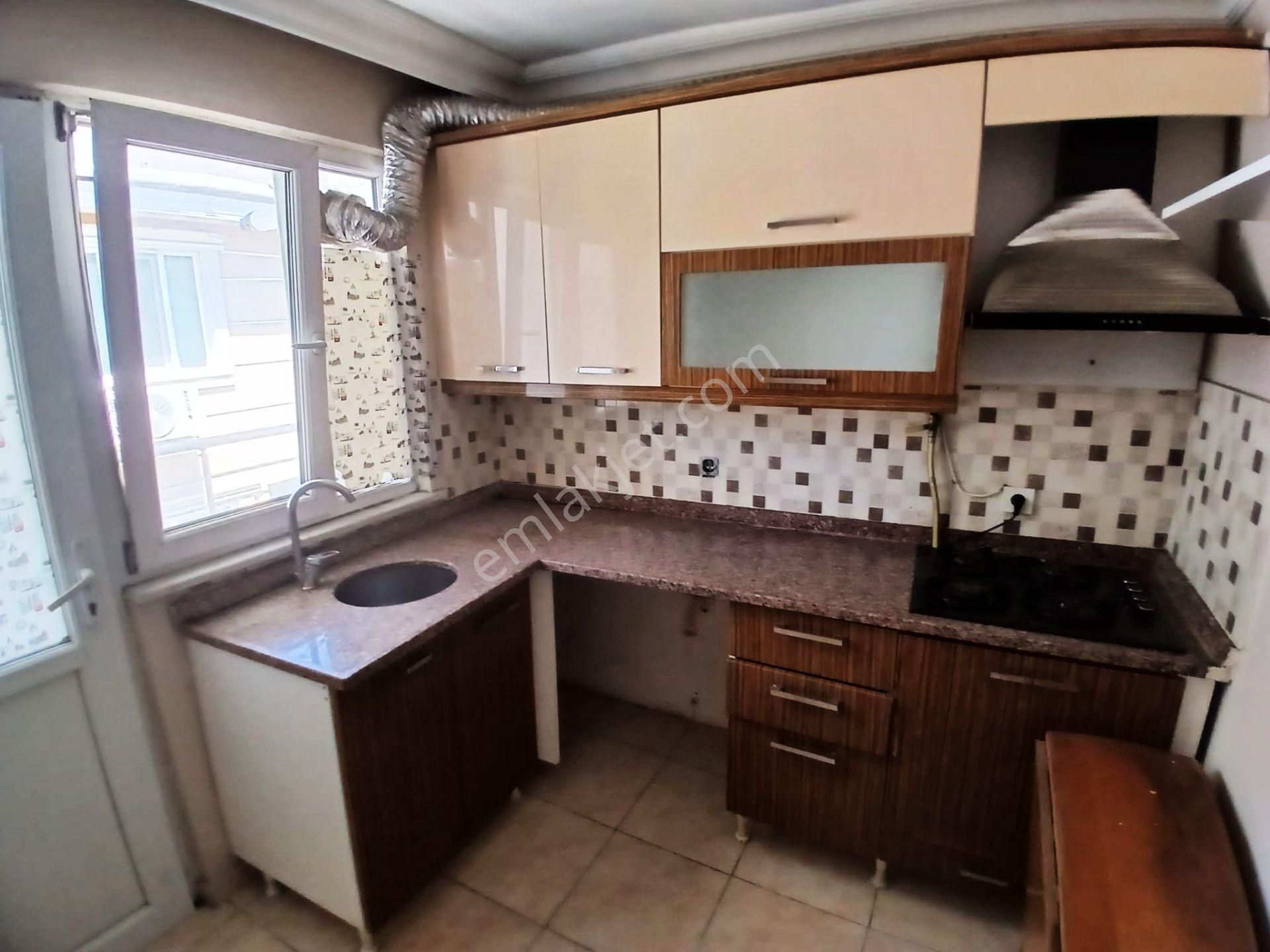 Güven Emlak Tan Merkezi Konumda Asansörlü 2+1 Kiralık Daire