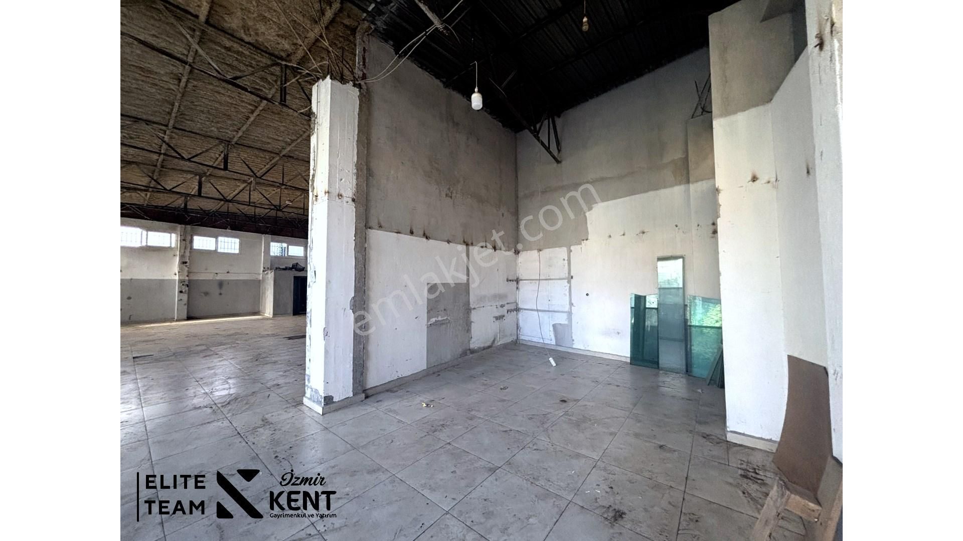 Bornova Altındağ'da 200 M2 Satılık Dükkan - Görsel 20