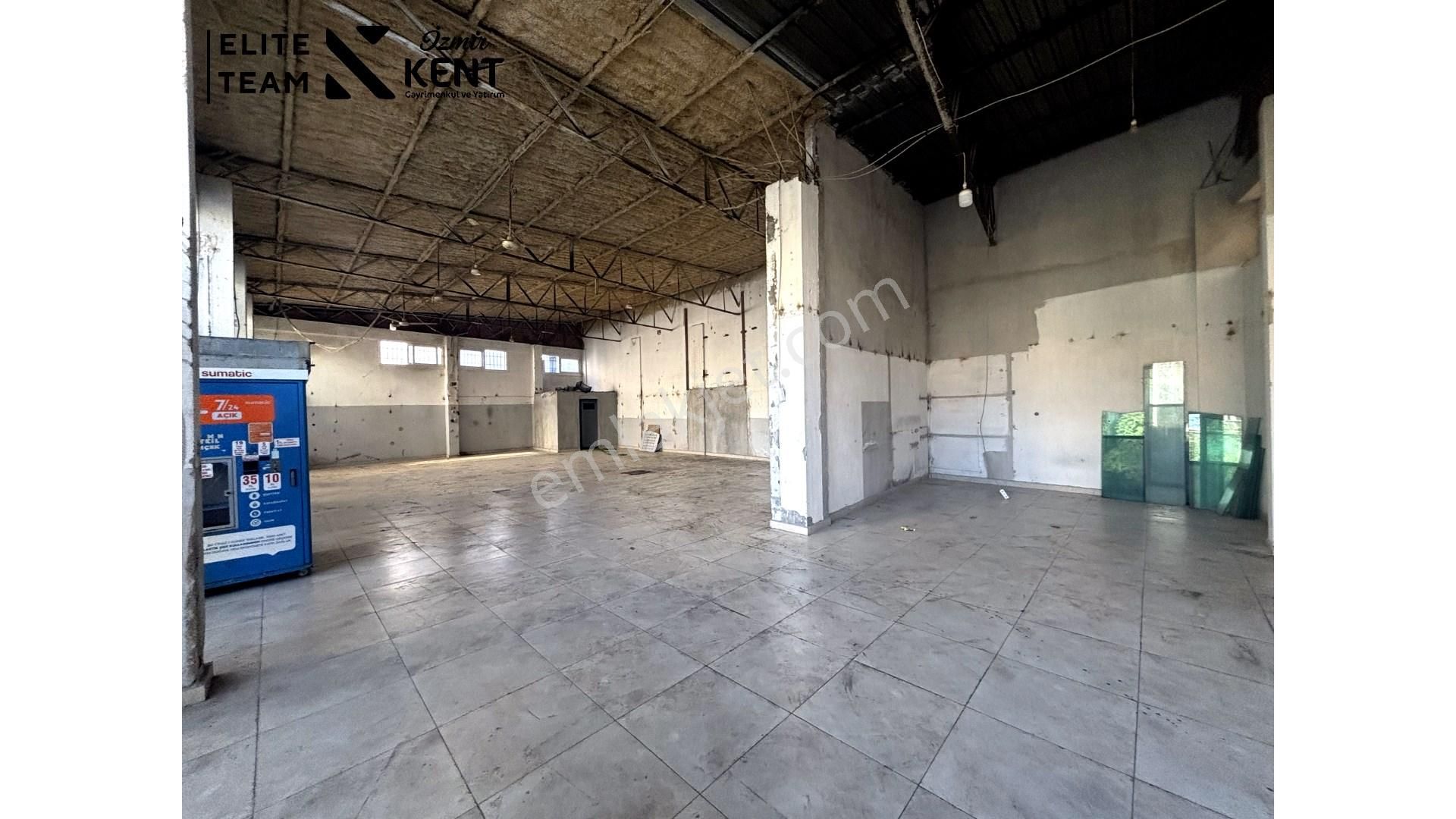 Bornova Altındağ'da 200 M2 Satılık Dükkan - Görsel 2