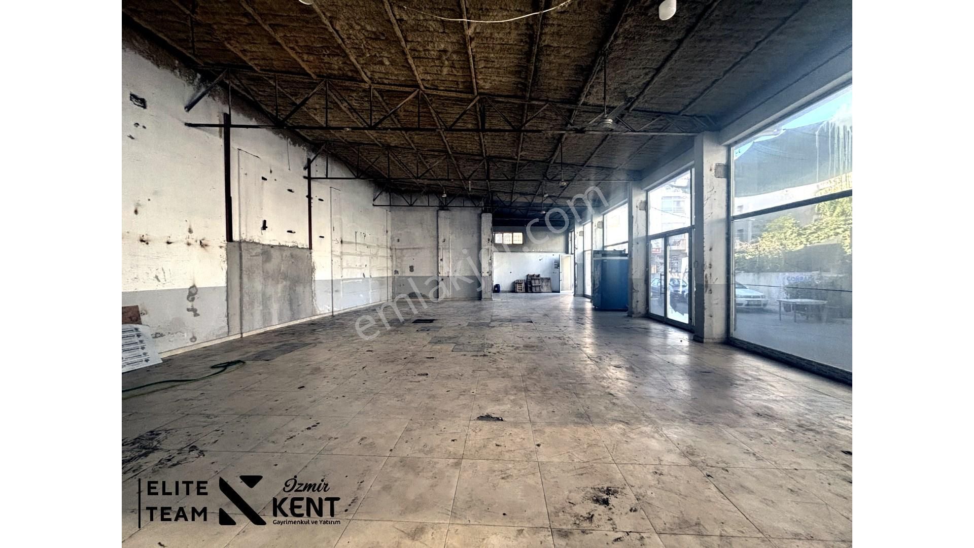 Bornova Altındağ'da 200 M2 Satılık Dükkan - Görsel 4