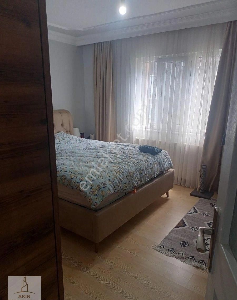 Küçükçekmece Söğütlüçeşme'de 3+1 Satılık Daire - Görsel 4