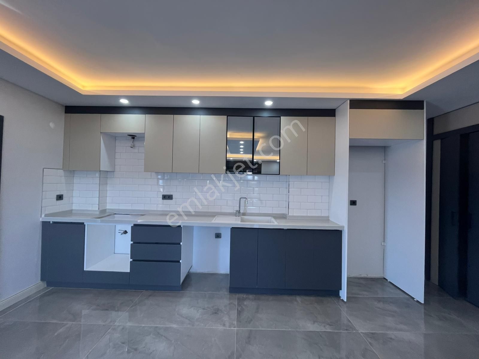 Ata Gayrimenkul'den Çeşmelide Havuzlu 4+1 Müstakil Bahçeli Lüks Villa - Görsel 20